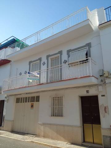 Casa-chalet en Venta en Morón de la Frontera