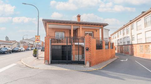 Foto 2 de Casa adosada en venta en Calle Ramón y Cajal, Portillo de Toledo, Toledo