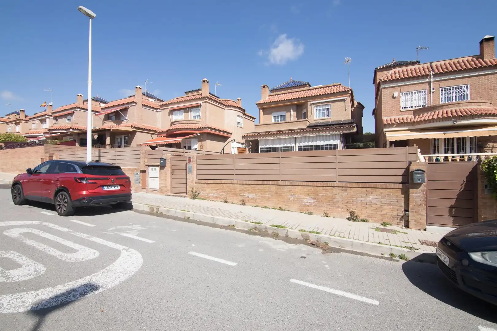 Exterior view of Houses for sale in Elche / Elx  with Air Conditioner, Terrace and Swimming Pool