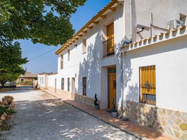 Casa rustica in vendita a El Pinós / Pinoso
