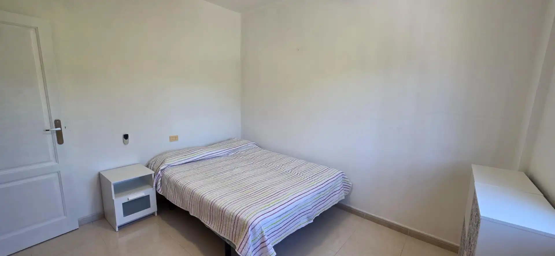 Dormitori de Casa o xalet en venda en Alzira amb Aire condicionat, Jardí privat i Traster
