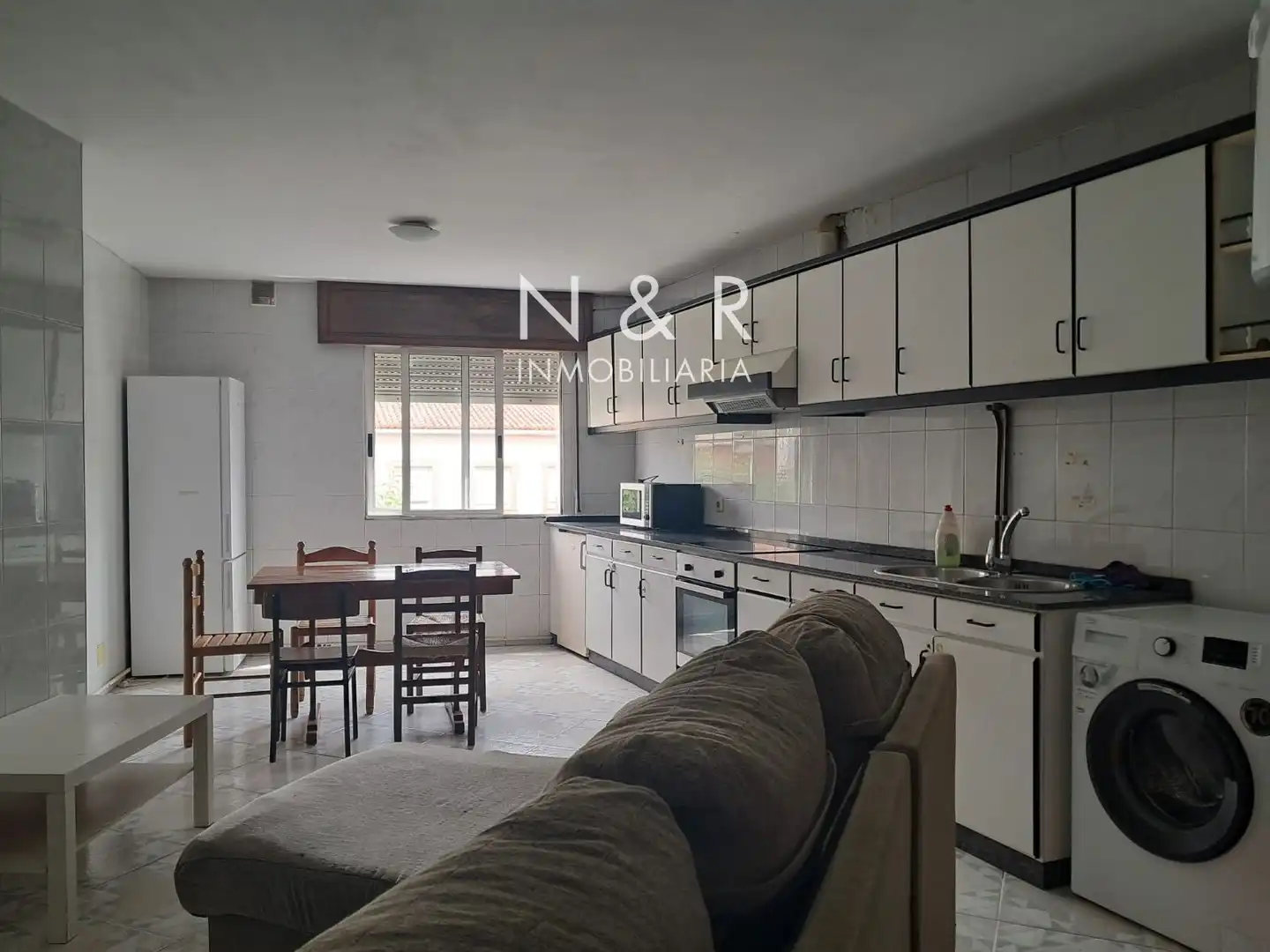 Kitchen of Flat for rent in Santiago de Compostela   with Heating and Furnished