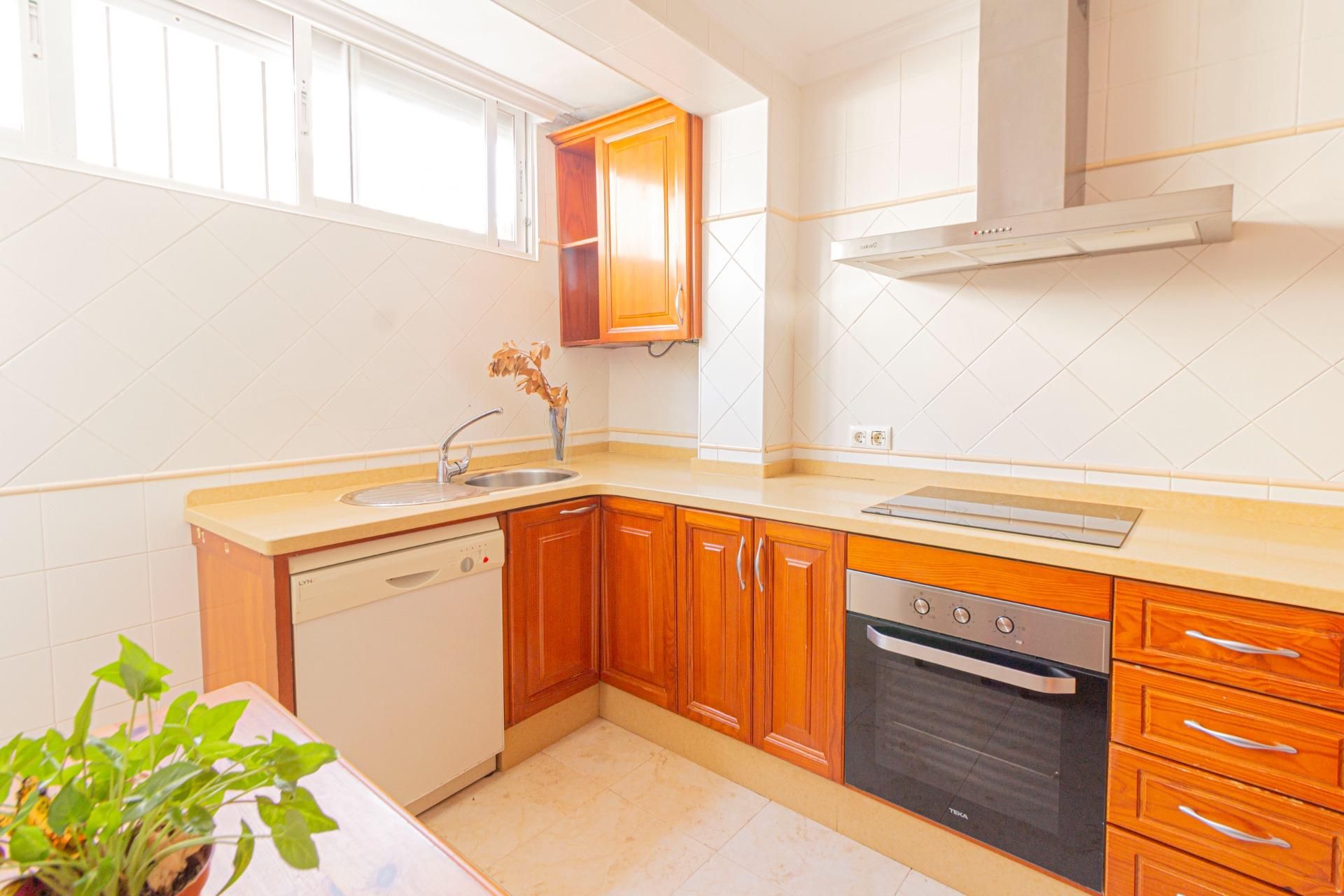 Kitchen of House or chalet for sale in Chiclana de la Frontera