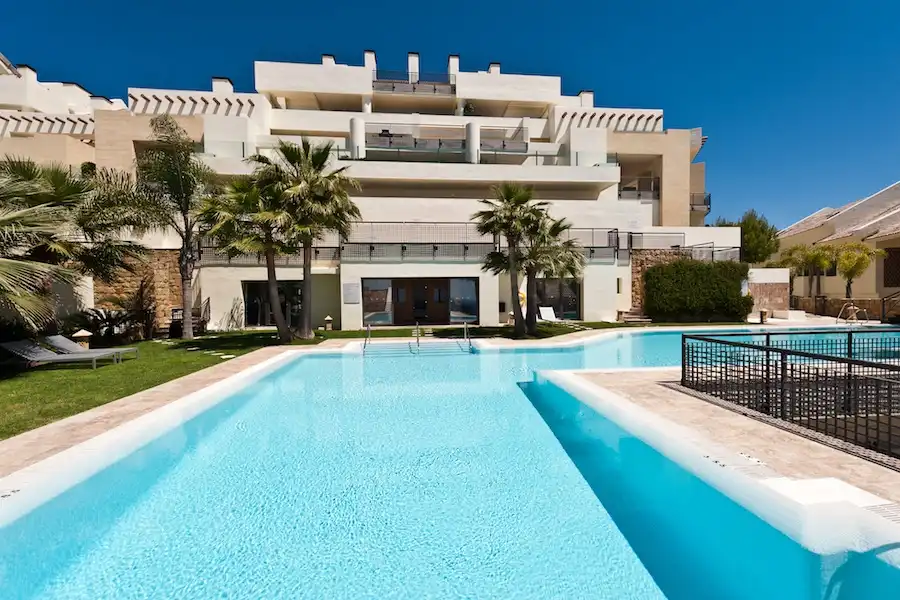 Flat with pool for sale in Urbanizacion los Altos de los Monteros, imagen 47