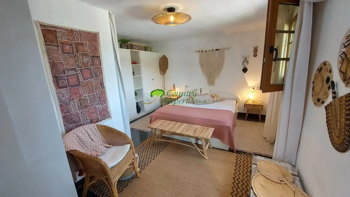 Habitación de Finca rústica en venta en Torrox con Aire acondicionado, Calefacción y Jardín privado