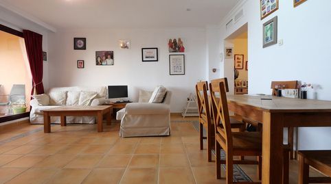 Foto 2 de Dúplex en venta en Calahonda, Mijas