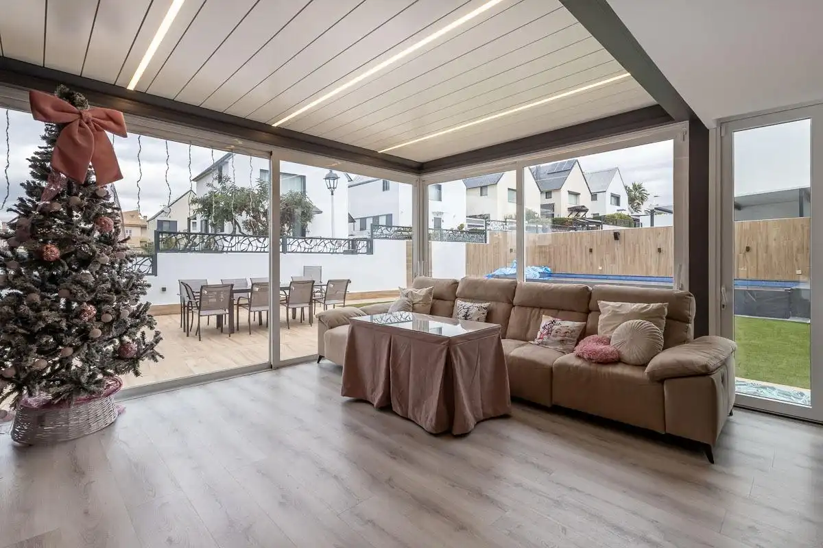 Terraza de Casa adosada en venta en Albolote con Jardín privado, Piscina y Alarma