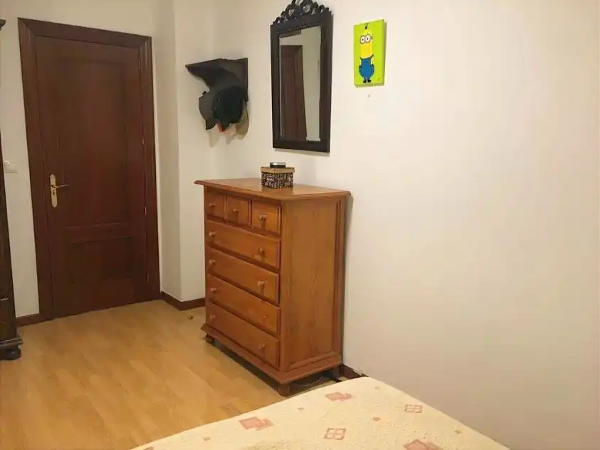 Dormitori de Pis en venda en Linares amb Aire condicionat i Calefacció