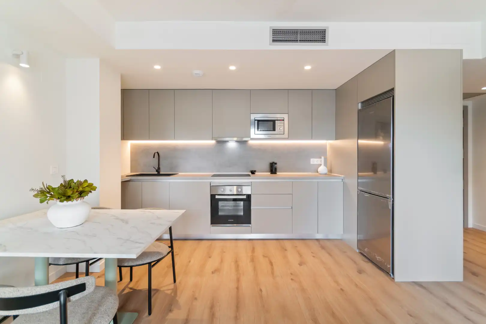 Planta baja en venta en Passeig de Santa Eulàlia, 13, Mas d'En Serra - Els Cards