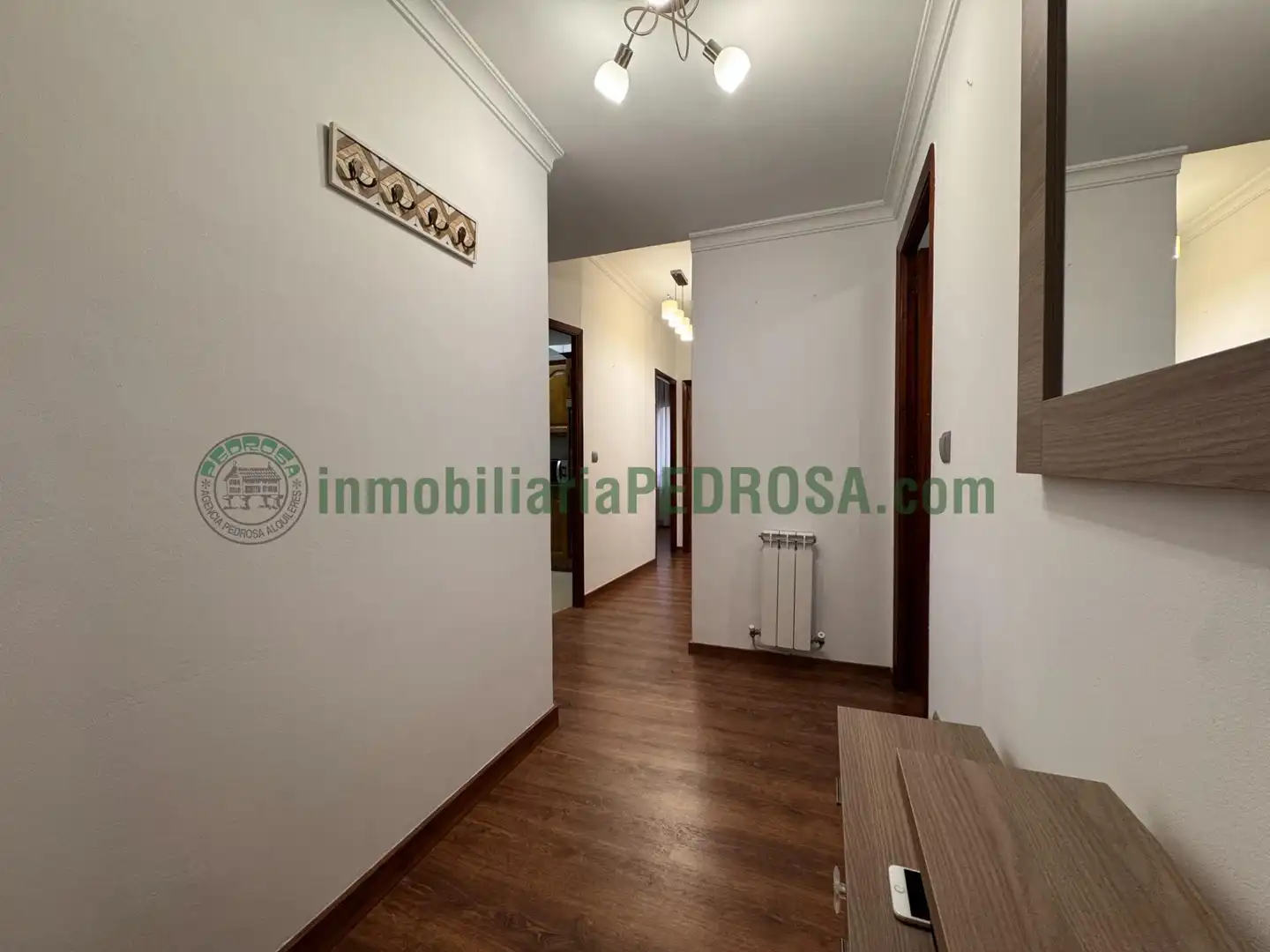 Piso de alquiler en GERARDO ALVAREZ LIMESES, Zona de Plaza de Barcelos