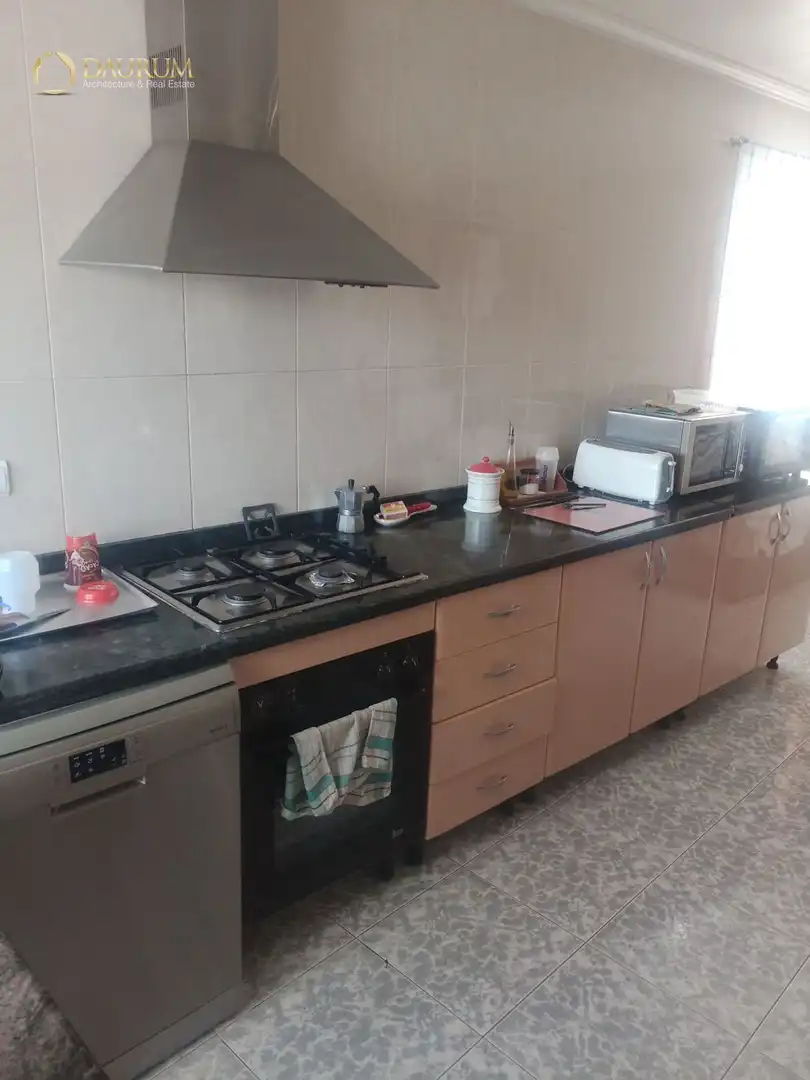Cuina de Casa o xalet en venda en San Vicente del Raspeig / Sant Vicent del Raspeig amb Calefacció, Terrassa i Traster