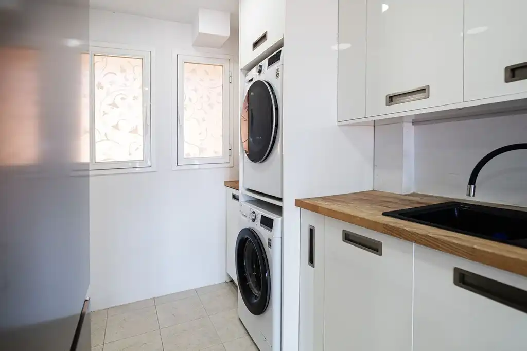Küche von Erdgeschoss zum Verkauf in Benalmádena mit Klimaanlage, Terrasse und Gemeinschaftspool