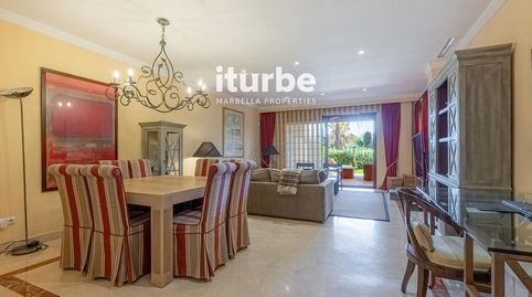 Foto 2 de Piso de alquiler en Alameda de Levante, Bahía de Marbella, Marbella