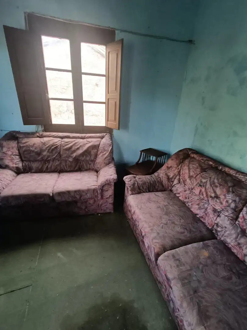 Wohnzimmer von Einfamilien-Reihenhaus zum Verkauf in Grado mit Abstellraum