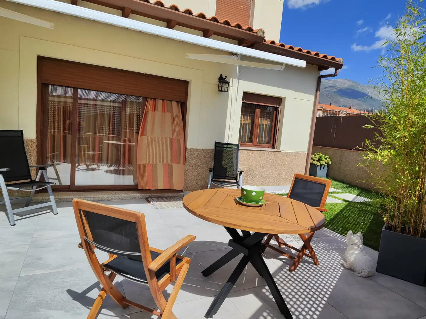 Villa zum Verkauf in Calle de la Higuera 8
