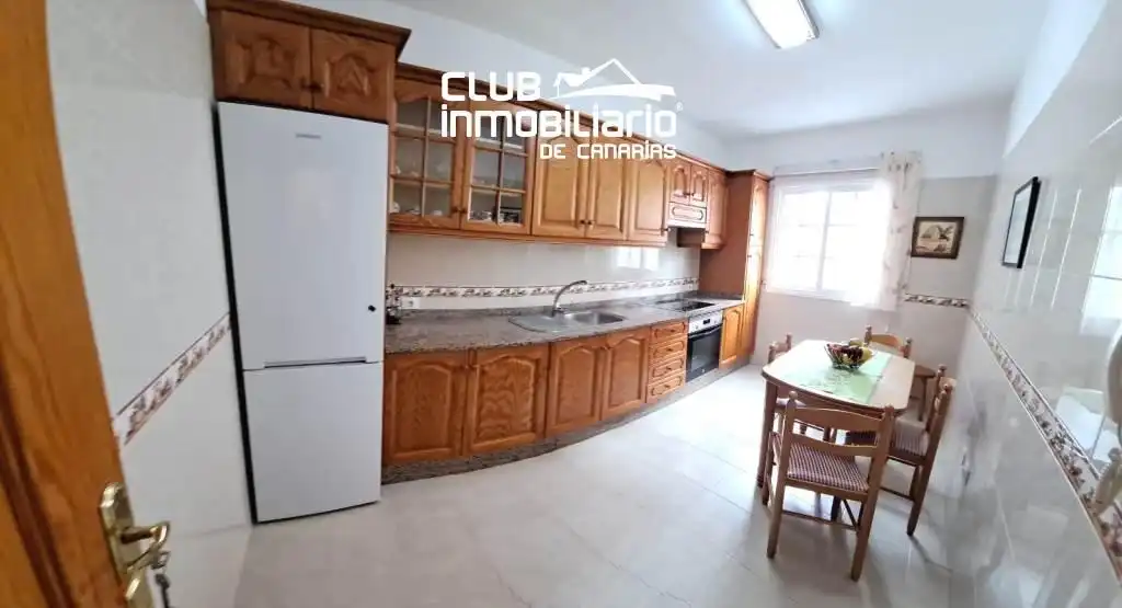 Cocina de Casa o chalet de alquiler en Los Llanos de Aridane con Terraza, Amueblado y Balcón