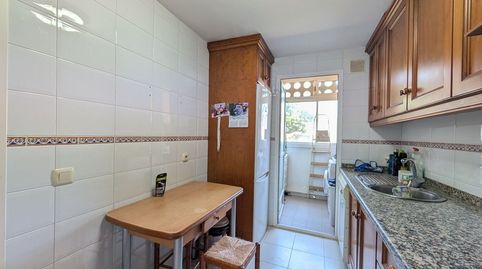 Foto 3 de Apartamento en venta en De Los Molinos, Sierra de Estepona - Avda. de Andalucía, Estepona