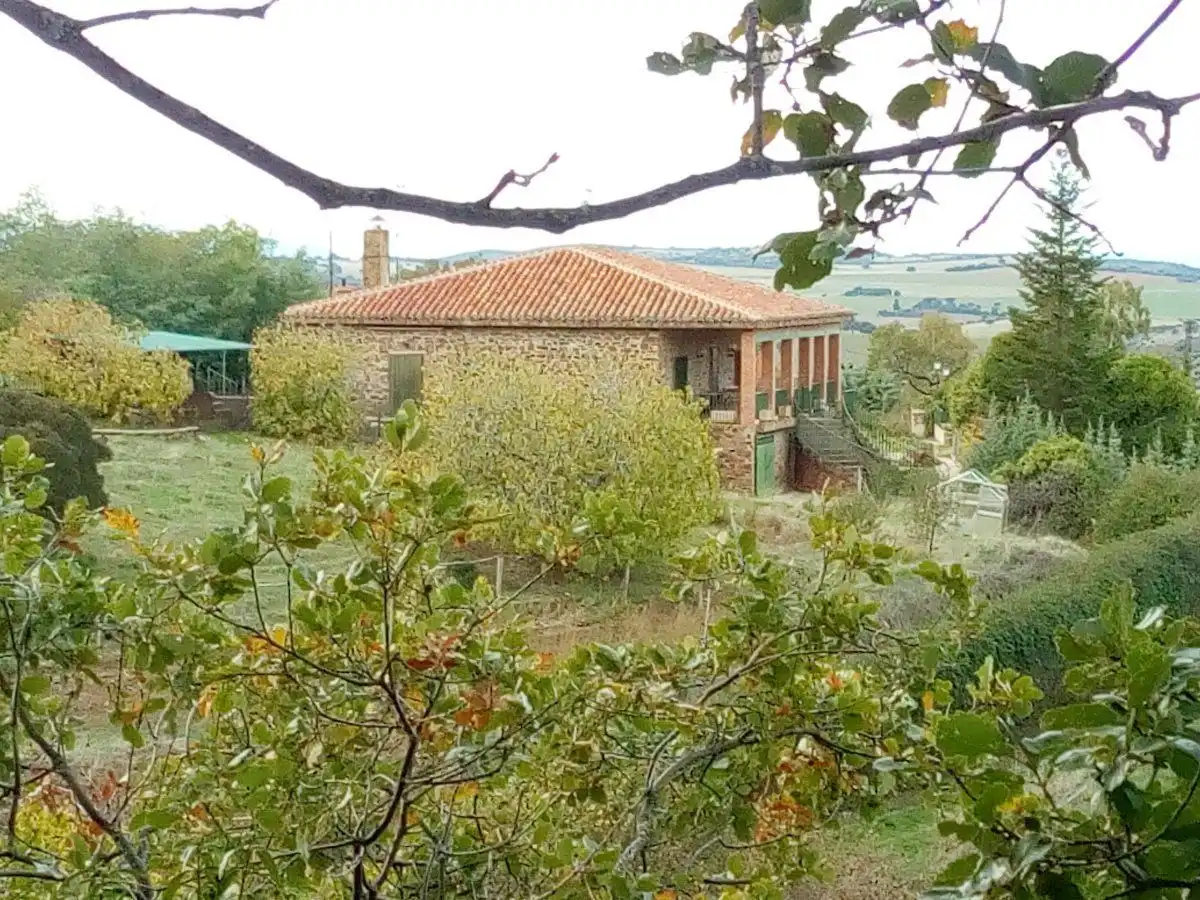 Exterior view of Houses for sale in Viso del Marqués  with Heating, Terrace and Storage room