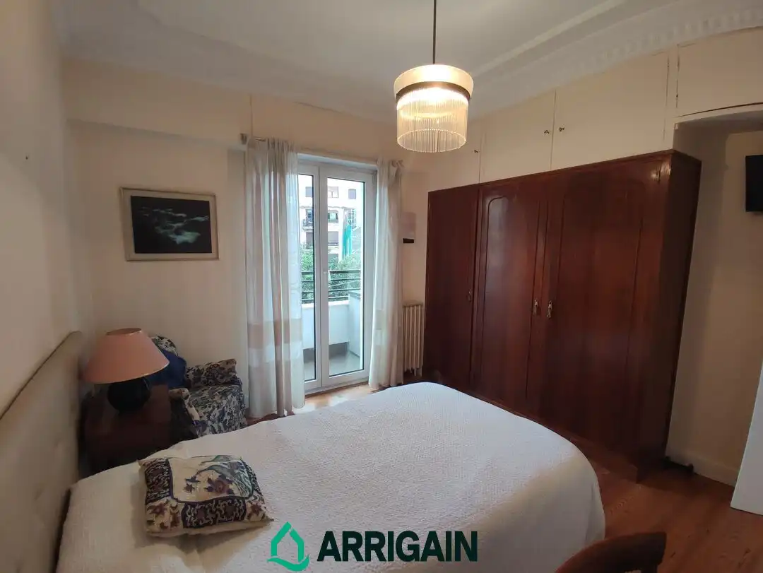 Piso de alquiler en Gros
