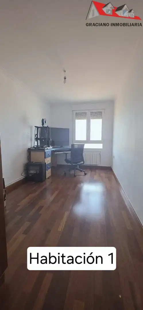 Bedroom of Flat for sale in Fátima