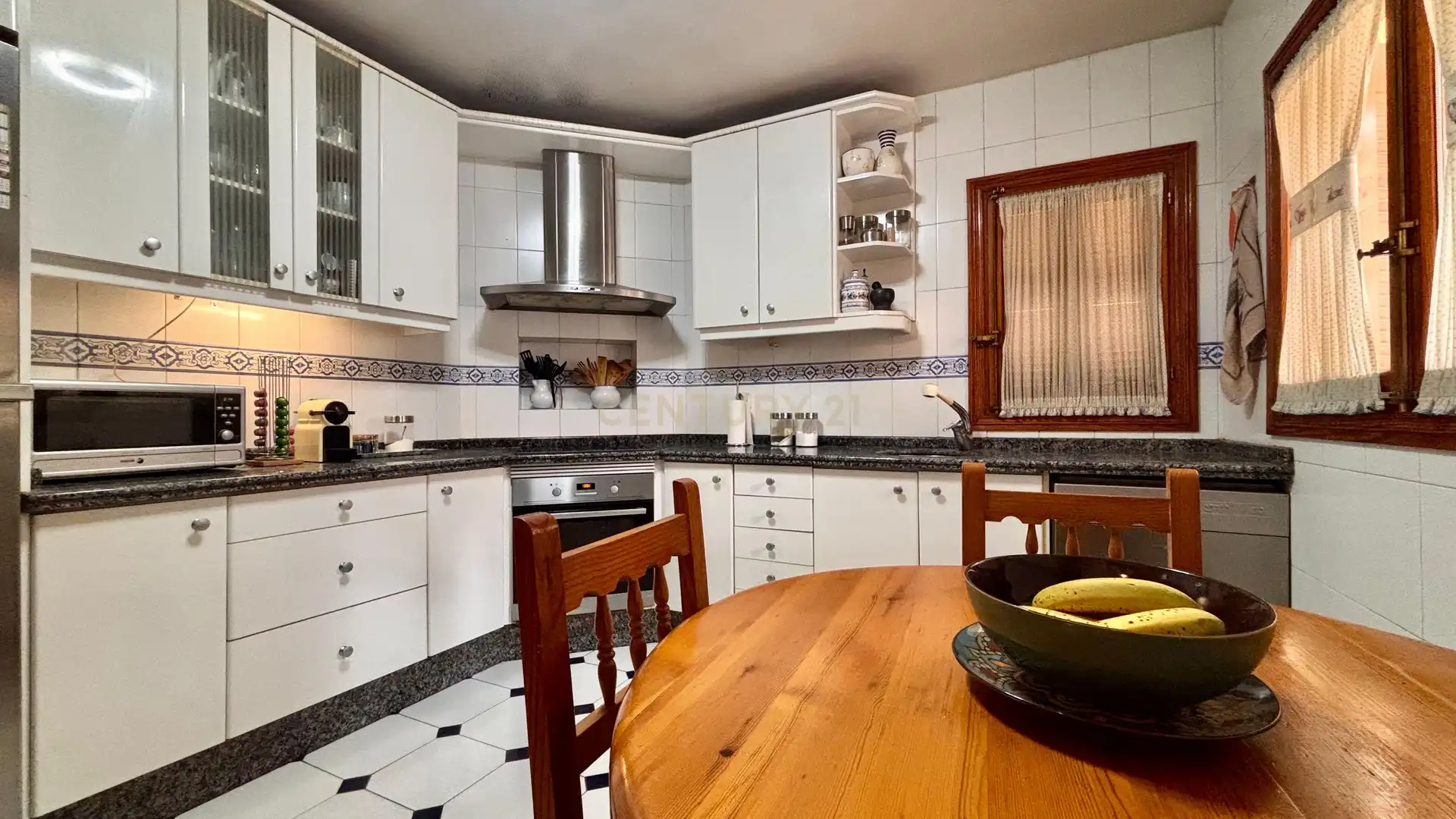 Detached homes for sale in Calle Venus, Pozuelo de Alarcón, Spain, 2, Avenida Europa