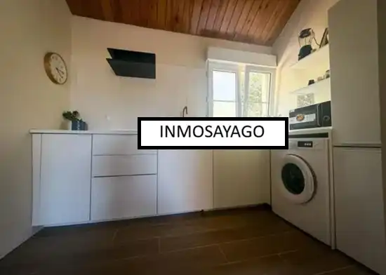 Cocina de Apartamento de alquiler en Piélagos con Jardín privado, Amueblado y Piscina comunitaria