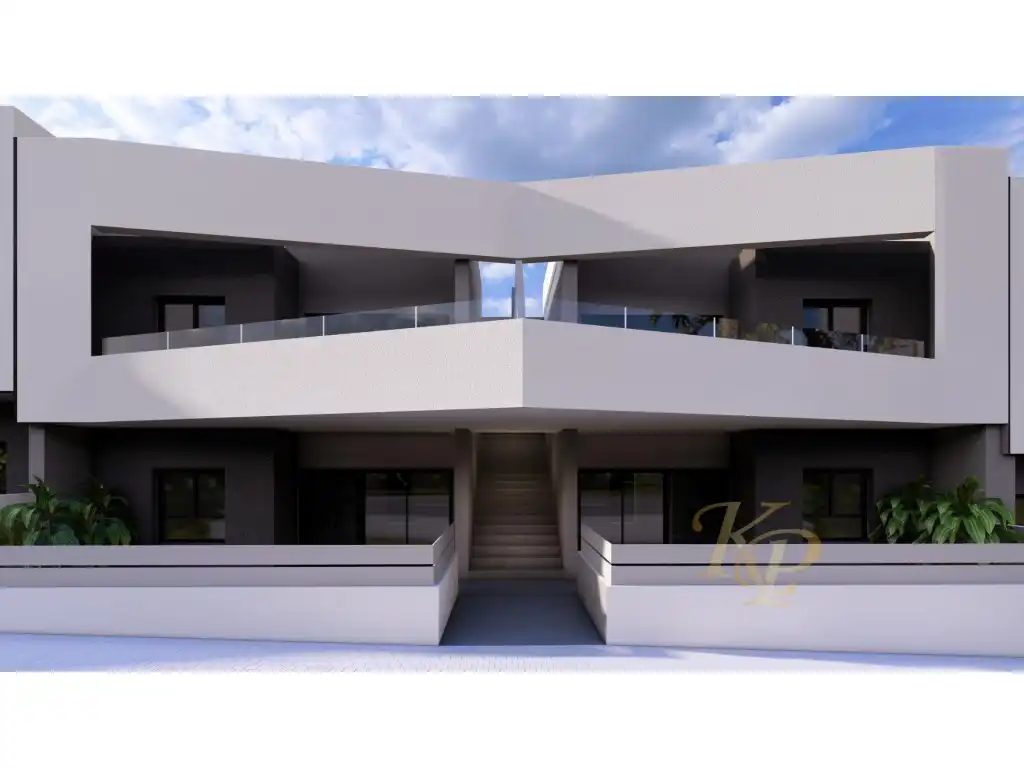 Bungalow con piscina en venta en San Miguel de Salinas