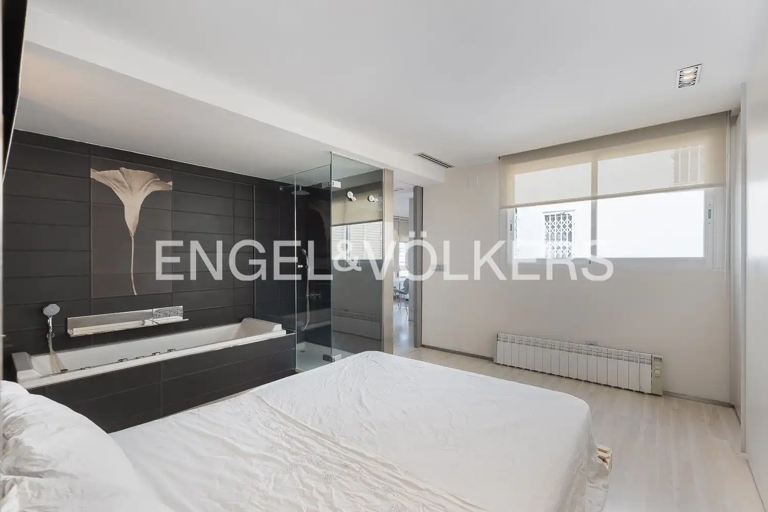 Schlafzimmer von Wohnung zum Verkauf in Valencia mit Klimaanlage, Heizung und Möbliert