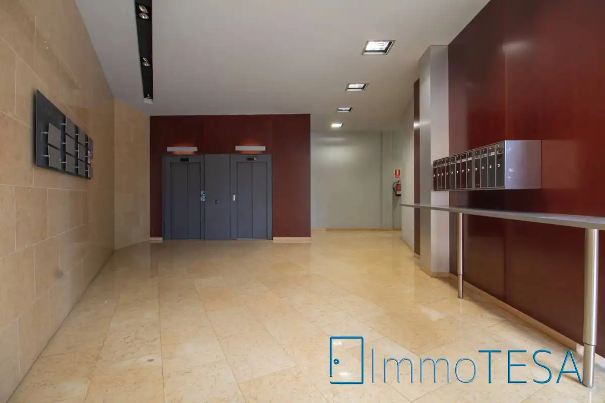 Oficina en venta en Barberà del Vallès con Aire acondicionado