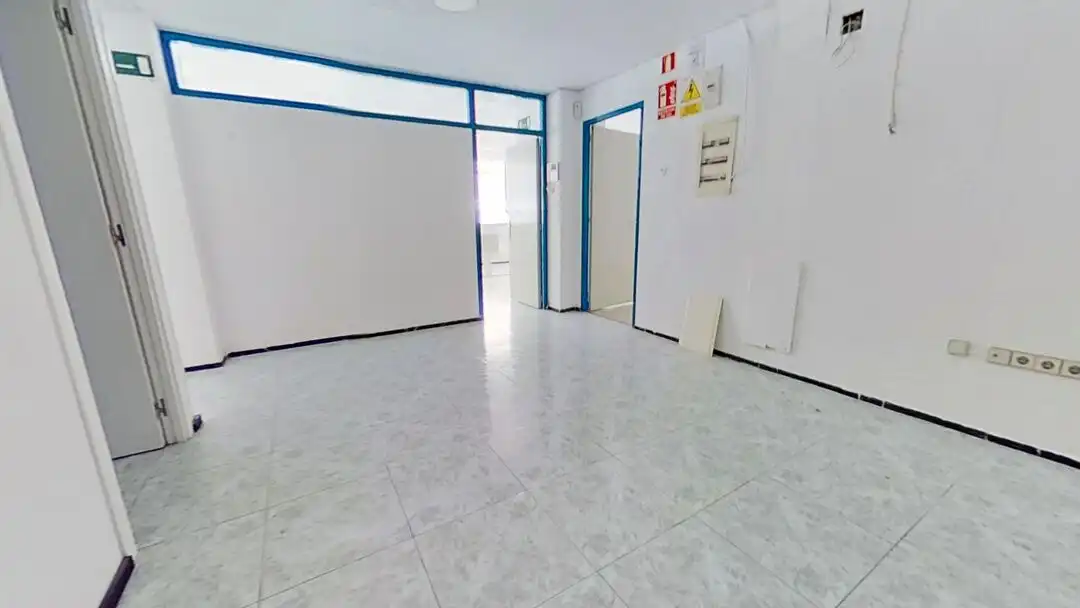Office for rent in Madrid  with Air Conditioner and Heating