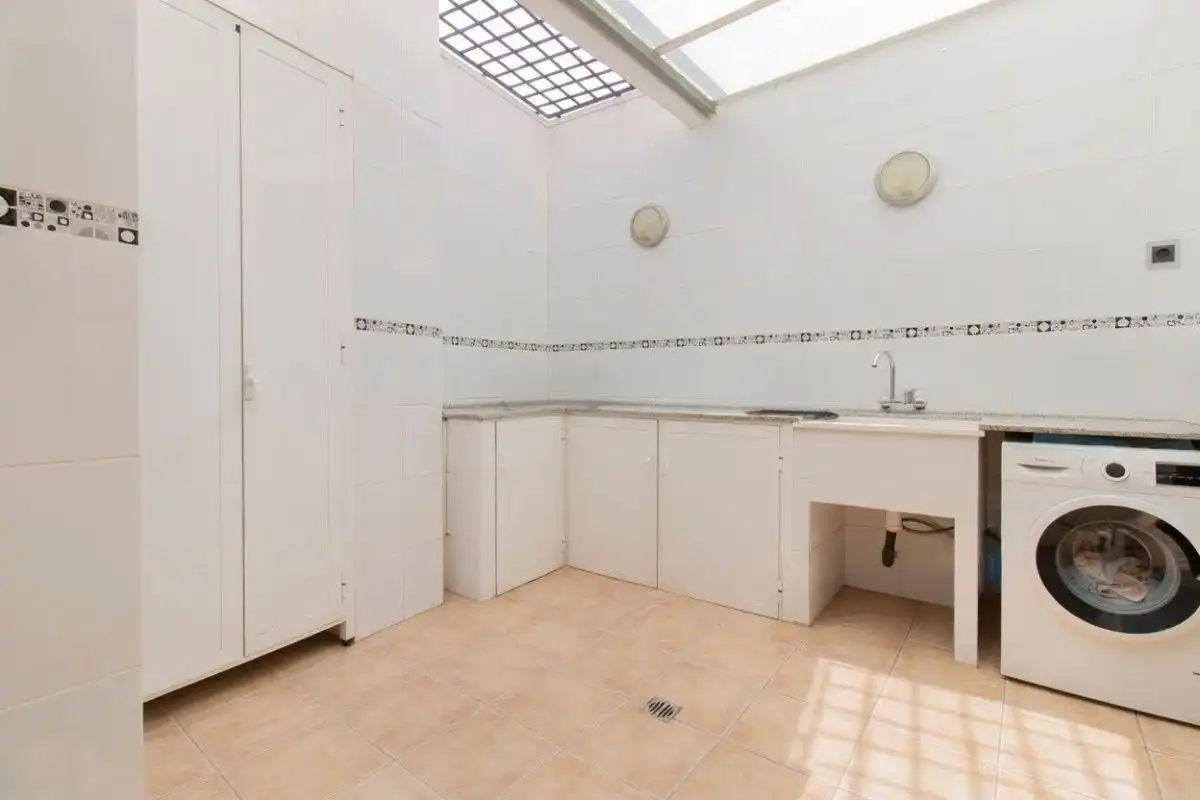 Cuina de Casa adosada en venda en La Llosa amb Aire condicionat, Calefacció i Terrassa