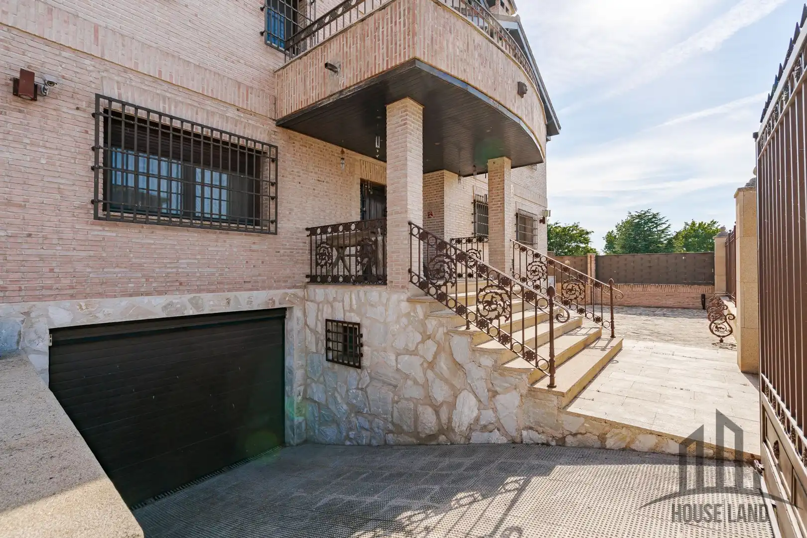 Vista exterior de Casa o chalet en venta en Valdetorres de Jarama con Aire acondicionado, Calefacción y Terraza