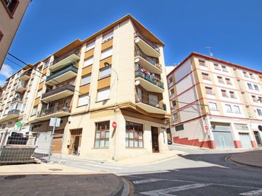Business premises for sale in Tafalla - Calle BEIRE