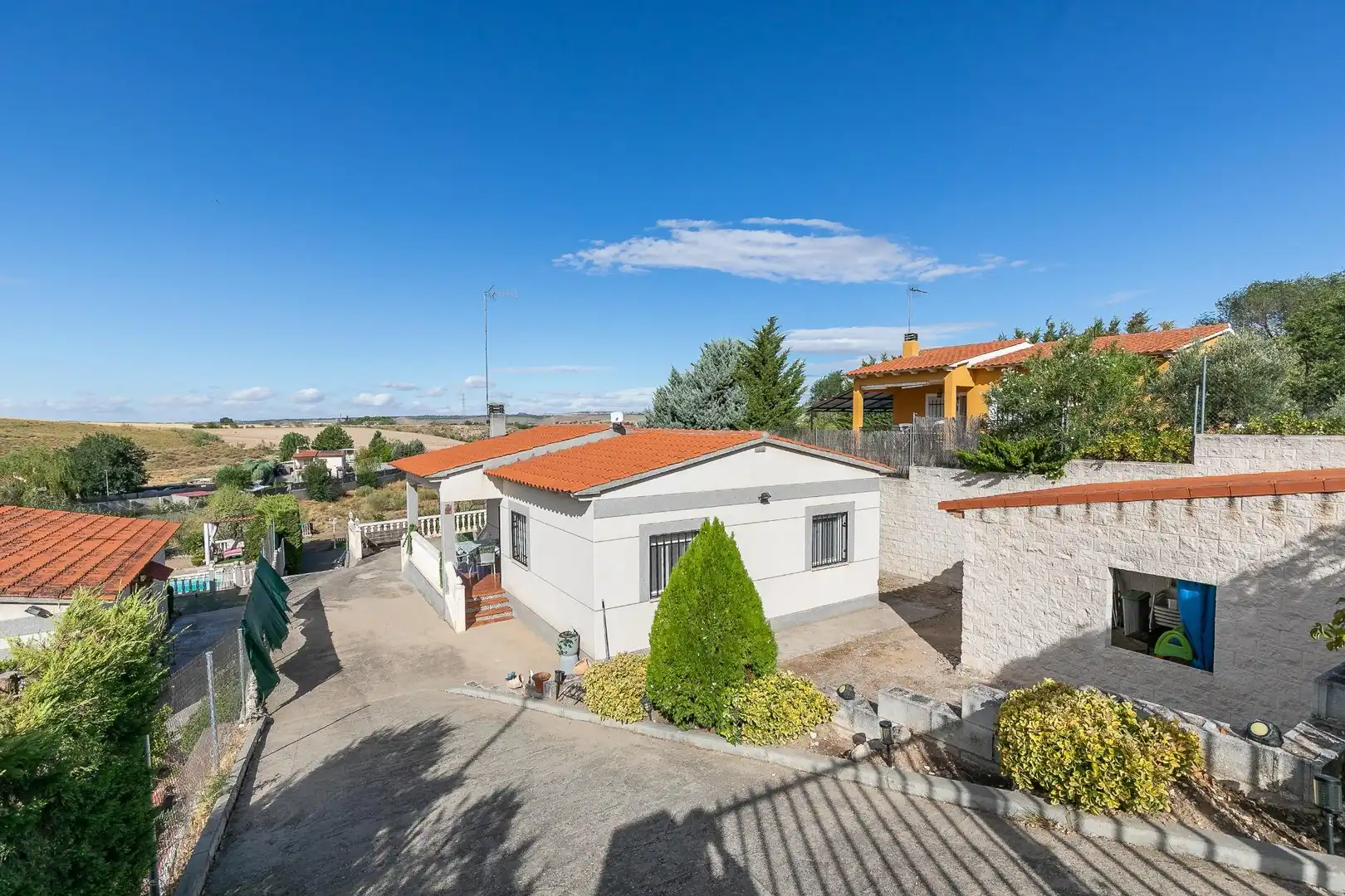 Villa con piscina in vendita a Barajas de Melo, imagen 12