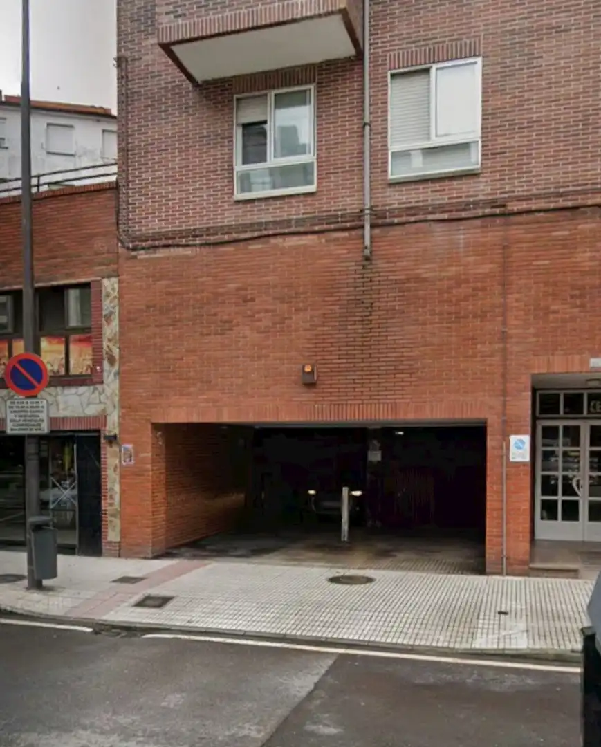 Individual for sale in Avenida de Cervantes