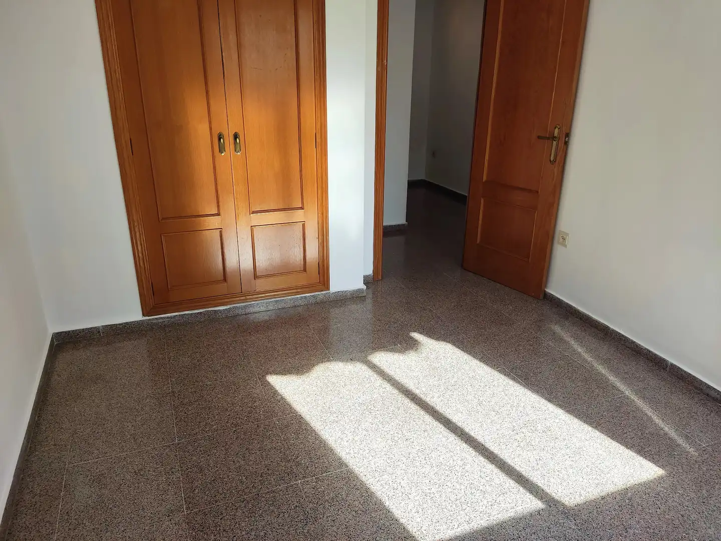 Wohnung zum Verkauf in Gandia mit Heizung, Waschmaschine und Balkon