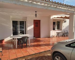 Exterior view of House or chalet for sale in Estepona  with Air Conditioner, Heating and Private garden