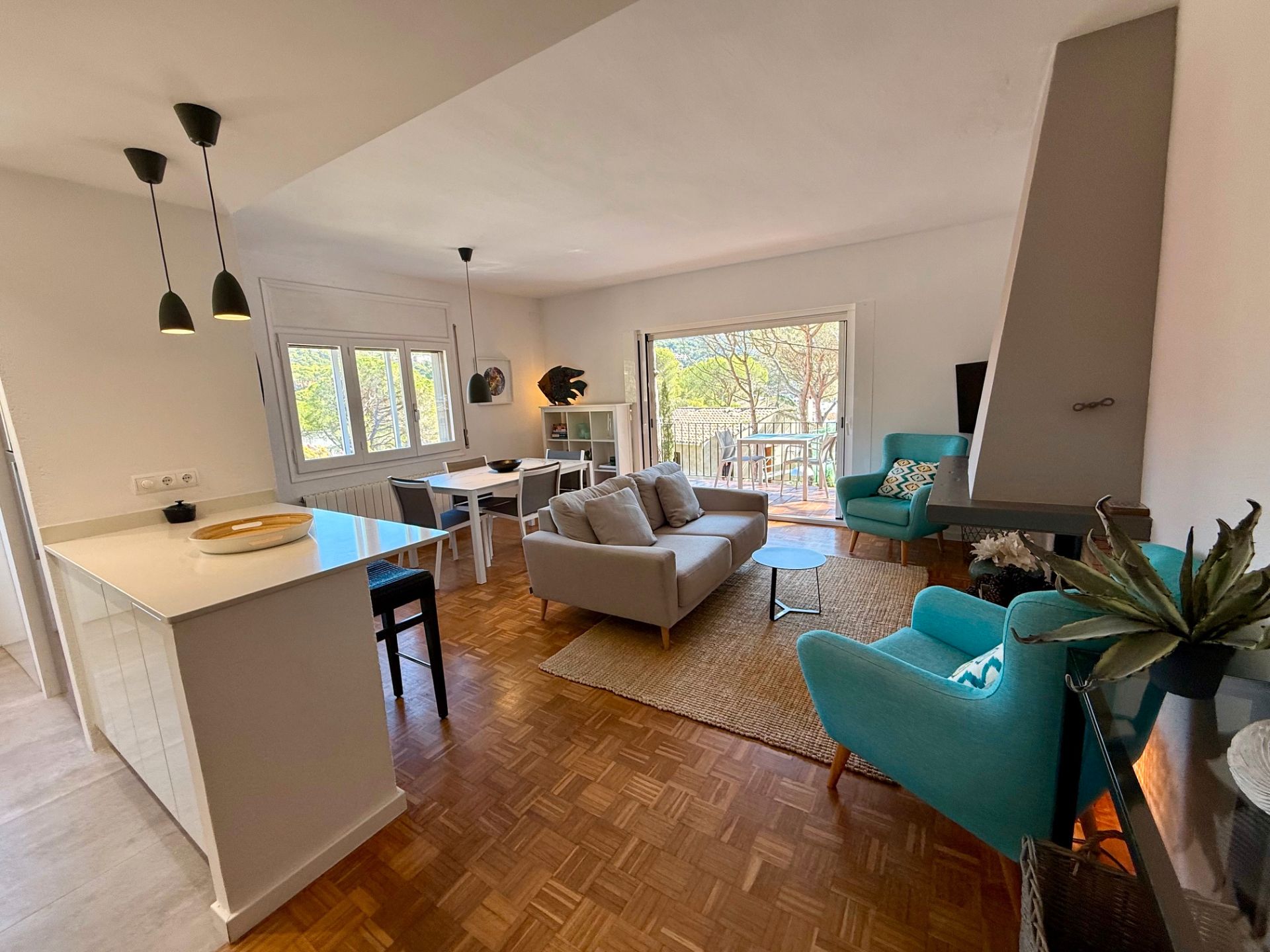 Sala d'estar de Apartament en venda en Palafrugell amb Calefacció, Parquet i Terrassa