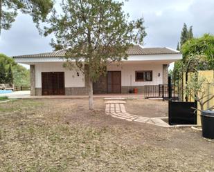 Vista exterior de Casa o xalet de lloguer en Manises amb Aire condicionat, Terrassa i Piscina