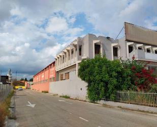 Vista exterior de Edifici en venda en Aldaia