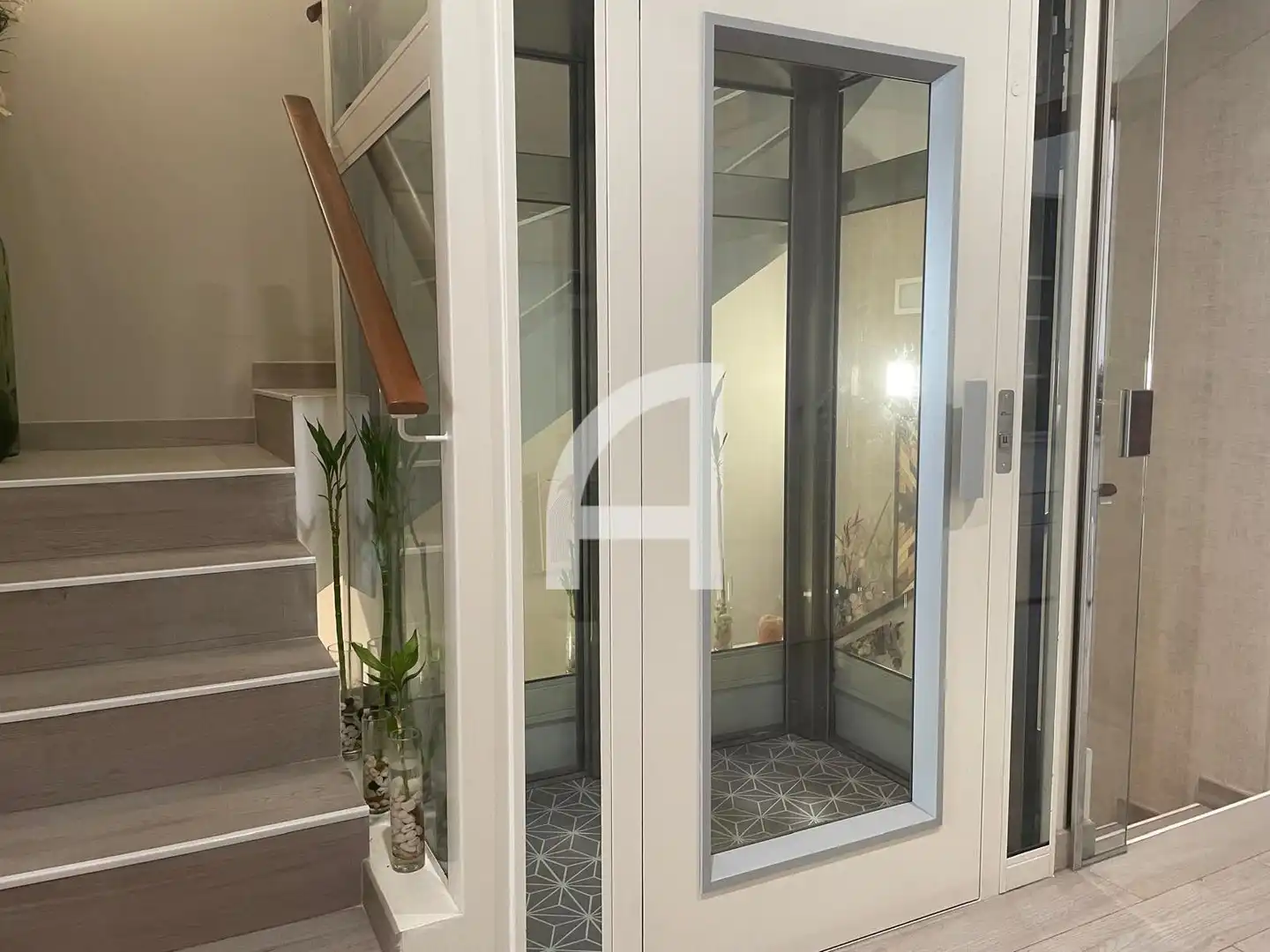 Balcony of Houses for sale in Terrassa  with Air Conditioner, Heating and Private garden