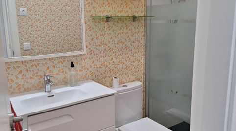 Foto 5 de Piso de alquiler en Lamarque de Novoa, Cruz Roja, Sevilla Capital