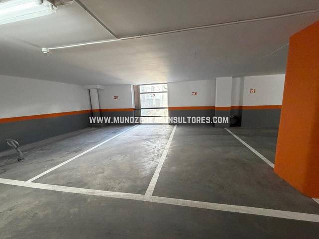 Garaje en Alquiler en Ballesteros en Las Tinajerías - Juderías