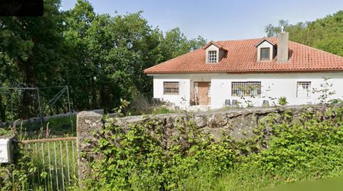 PARCELA CON VIVIENDA, ACCESO ASFALTADO Y CERCANA A LA POBLACIÓN