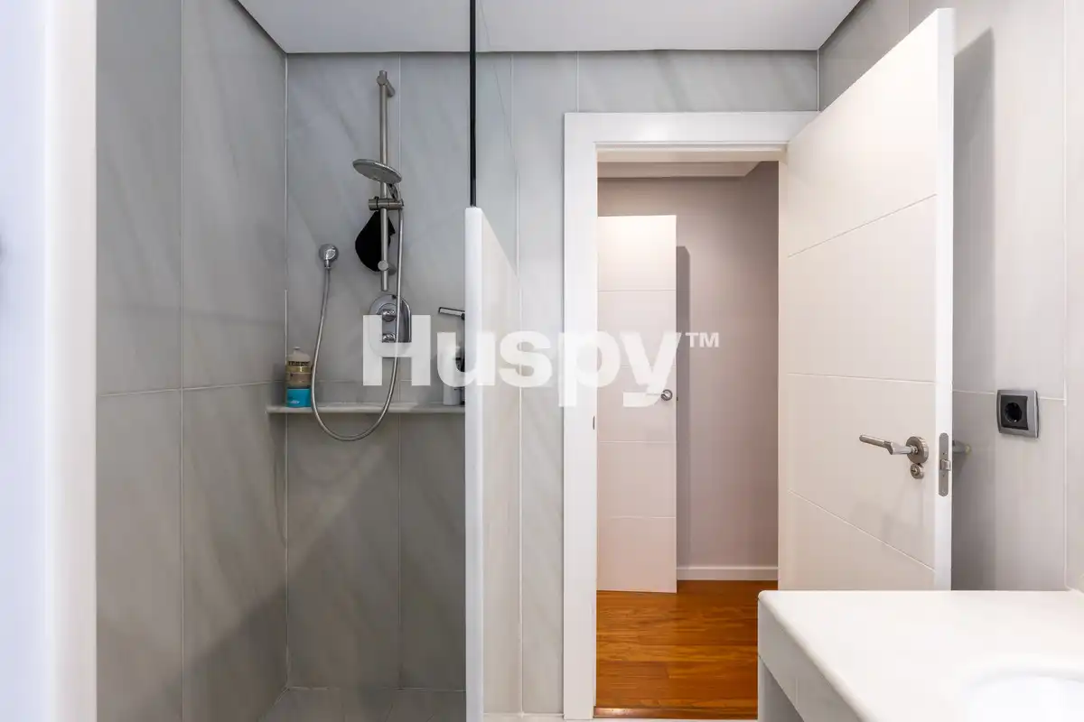 Baño de Piso en venta en El Pla del Real