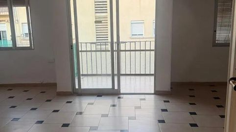 Foto 2 de Piso en venta en Calle Chulilla, El Cabanyal - El Canyamelar, Valencia Capital