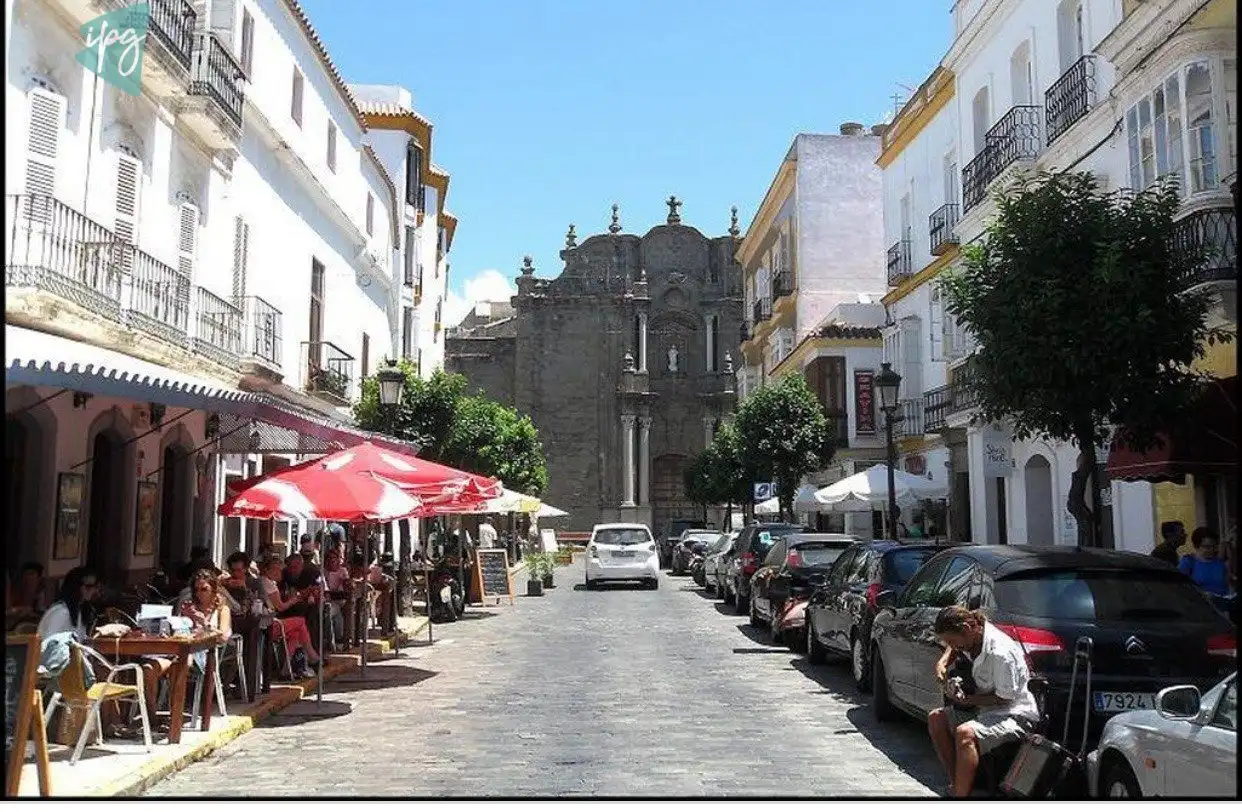 Gewerbefläche zum Verkauf in Tarifa ciudad