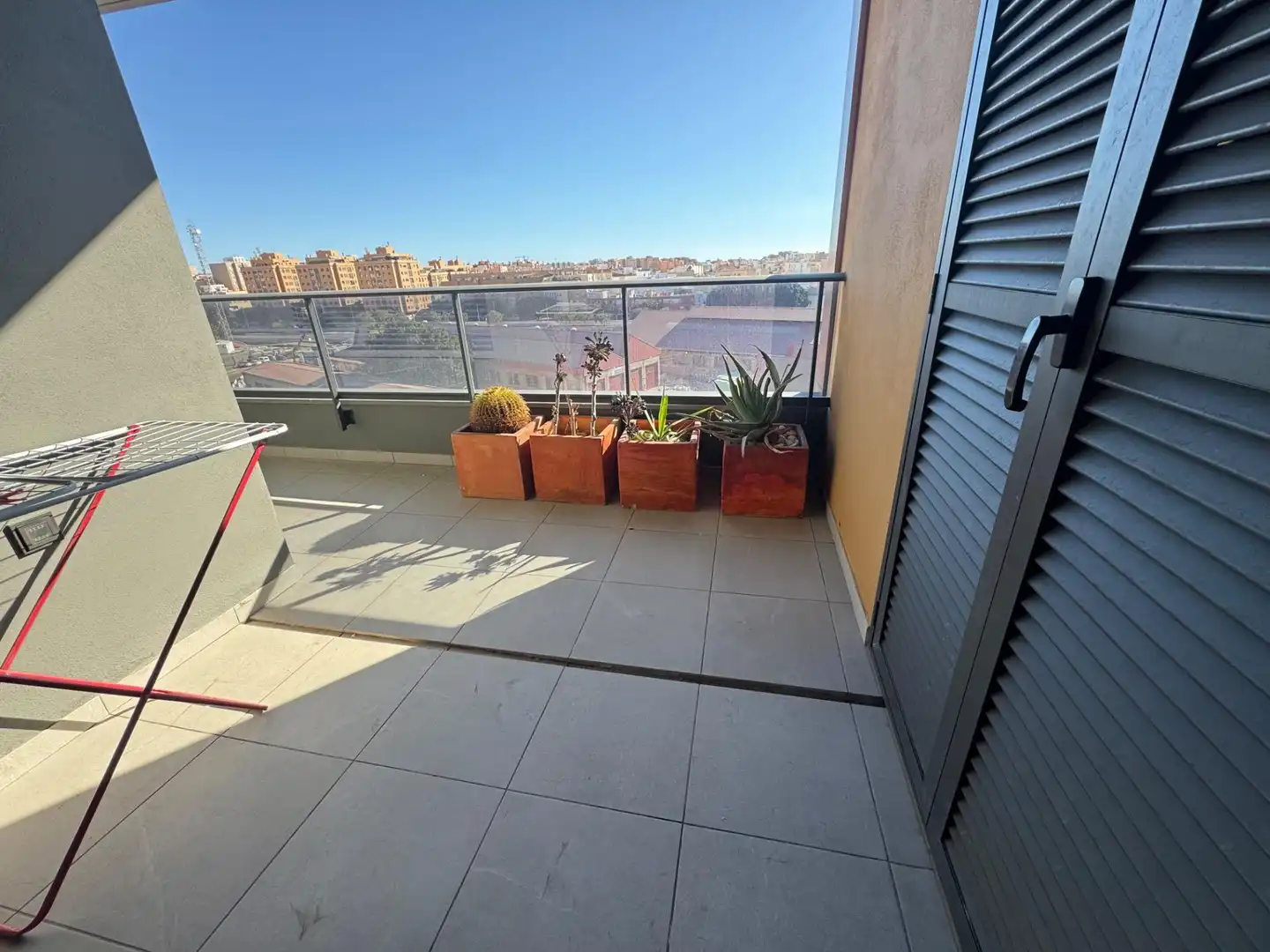 Terrassa de Pis de lloguer en Almería amb Aire condicionat, Calefacció i Traster
