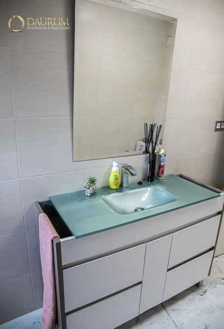 Bany de Casa o xalet en venda en Alicante / Alacant amb Aire condicionat, Calefacció i Terrassa