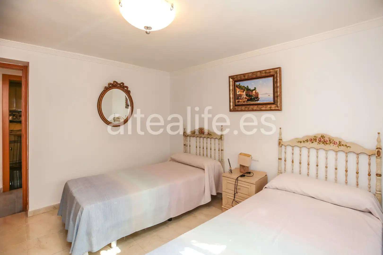 Dormitori de Casa o xalet en venda en La Nucia amb Aire condicionat, Jardí privat i Terrassa